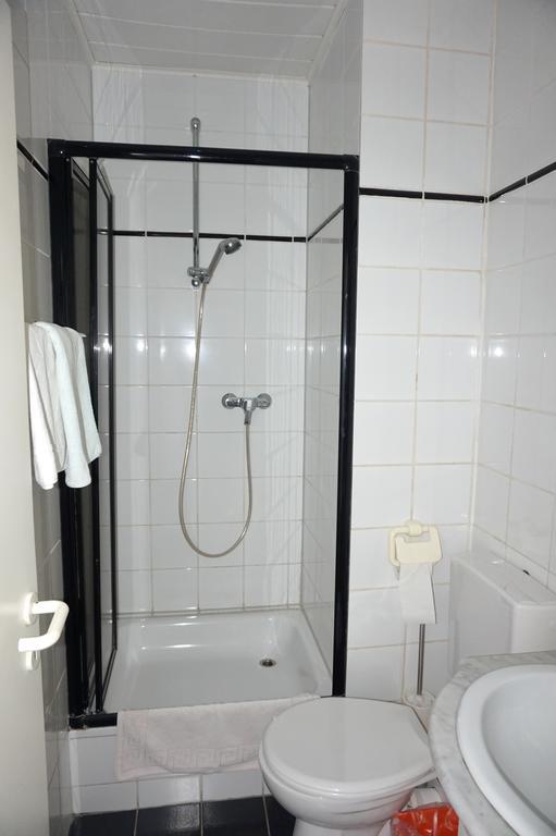 Artus Hotel Düsseldorf Eksteriør billede